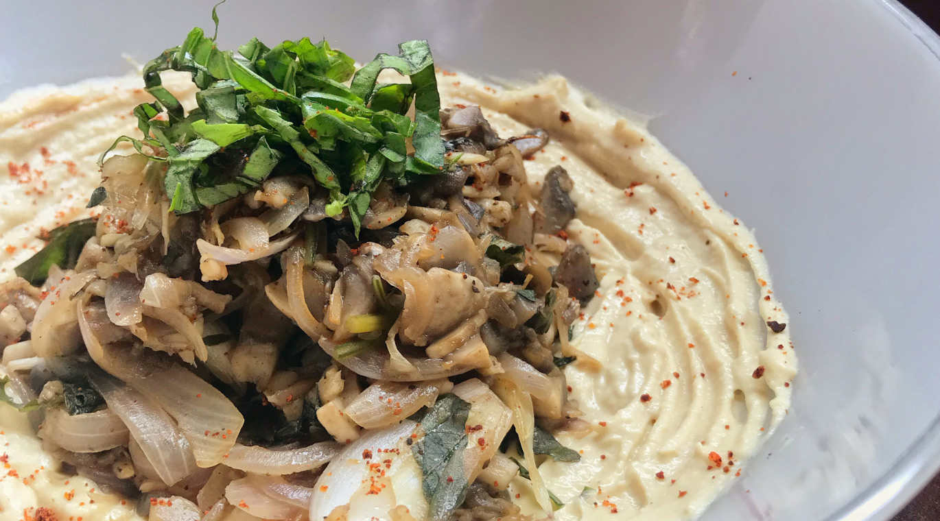 Zaatar Mushrooms with Hummus
